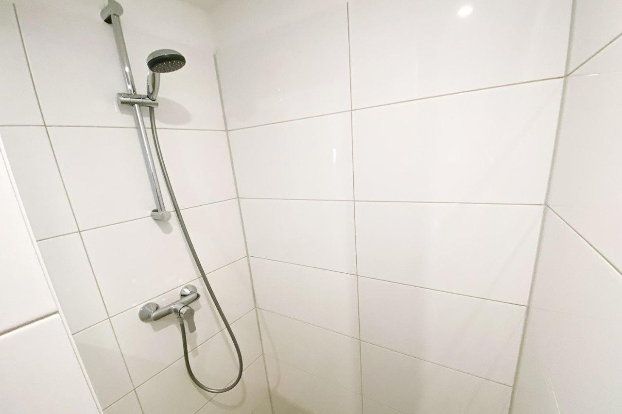 2 Room House For Workers Linz am Rhein Exterior foto