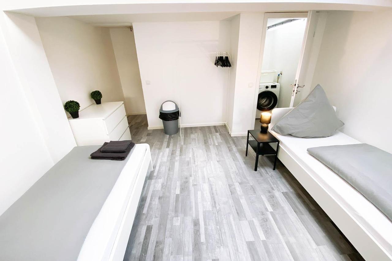 2 Room House For Workers Linz am Rhein Exterior foto
