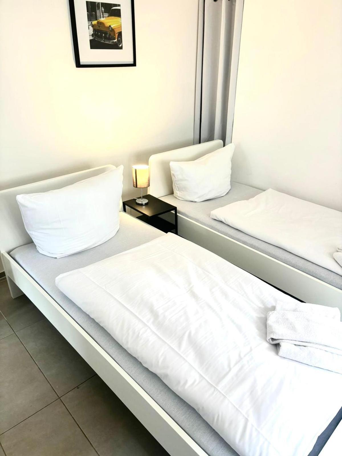 2 Room House For Workers Linz am Rhein Exterior foto